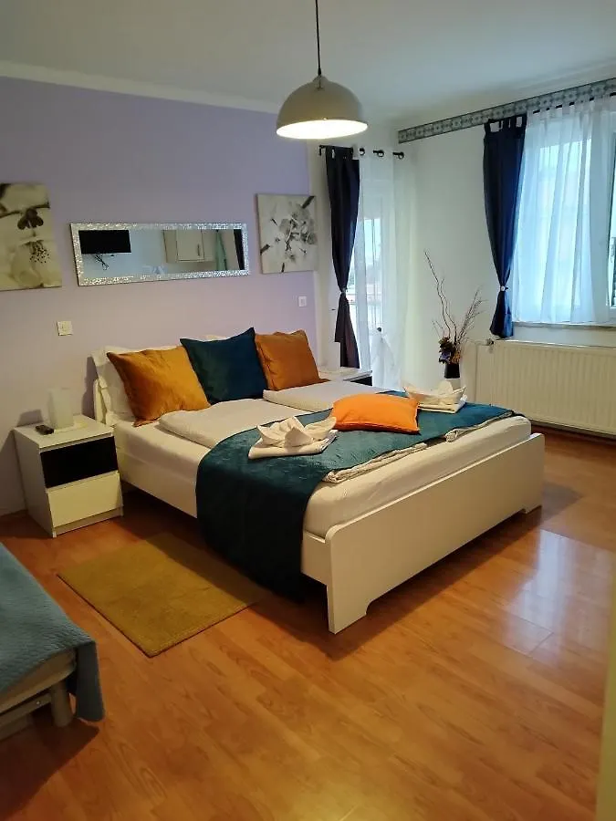 Apartments And Rooms Punta Umag 4*,
