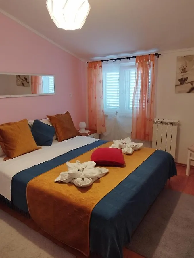 Apartments And Rooms Punta Umag Maison d'hôtes