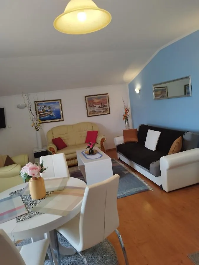 Apartments And Rooms Punta Umag