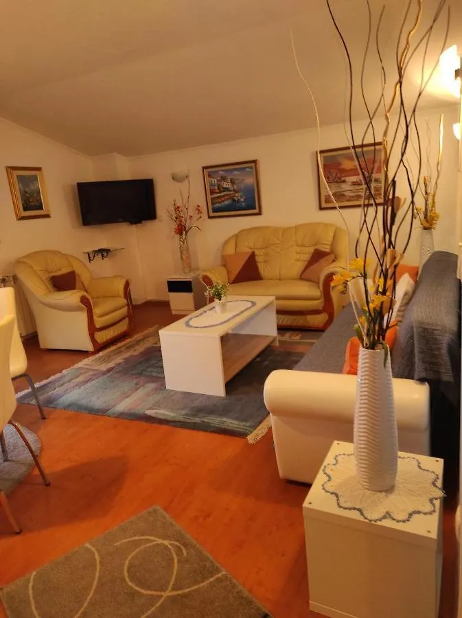 Гостевой дом Apartments And Rooms Punta Умаг