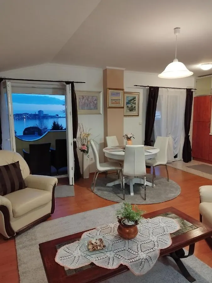 Apartments And Rooms Punta Umag Guest house