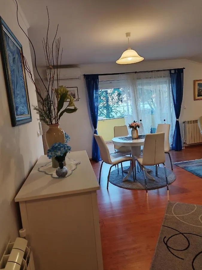 Apartments And Rooms Punta Umag Guest house